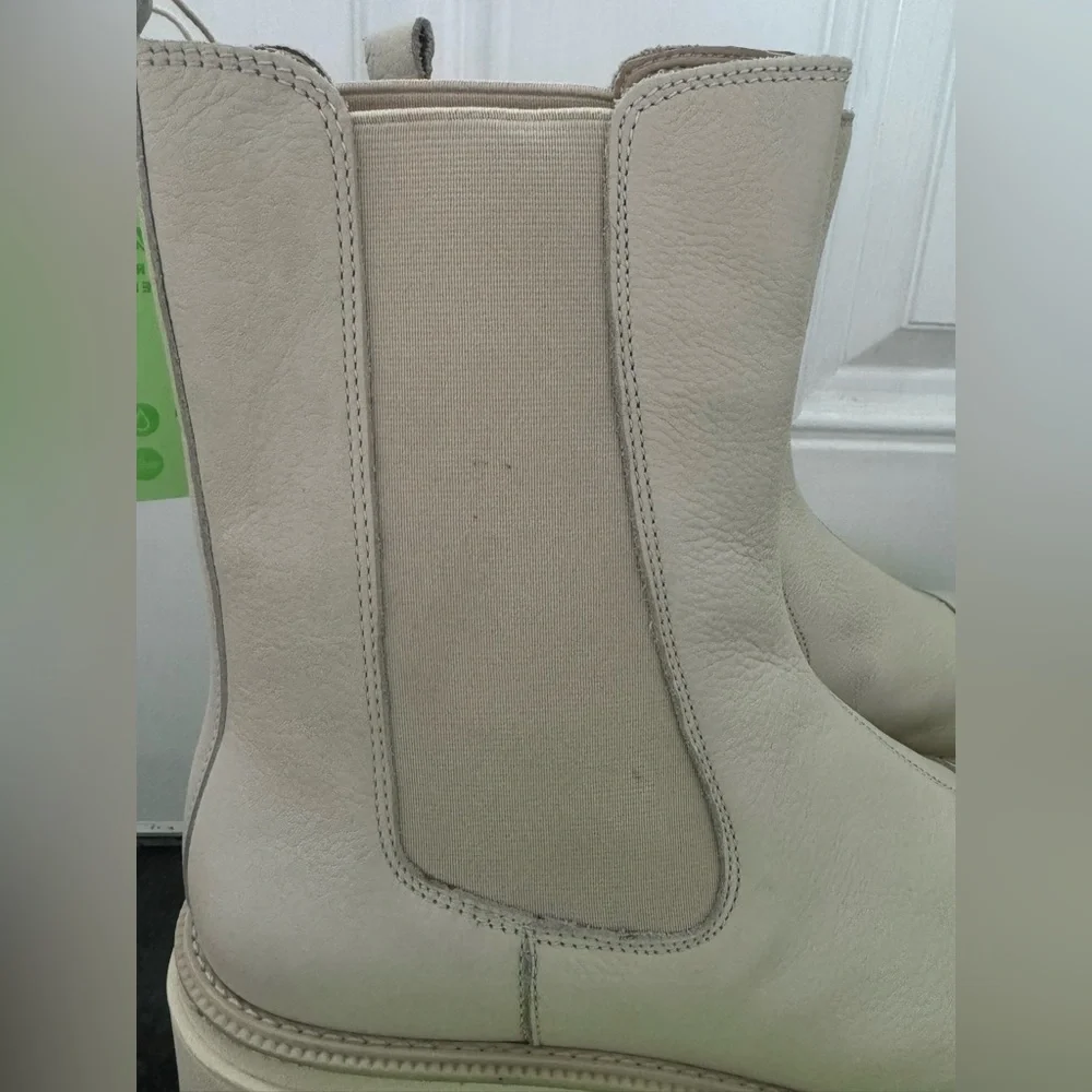 Sam Edelman Wellington Lug Sole Chelsea Boots Size 10‎ Ivory Leather shoes New